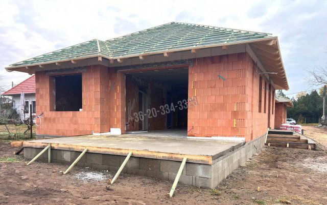 Eladó családi ház, Veresegyházon 114.9 M Ft, 5 szobás