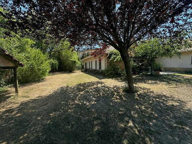 Eladó családi ház, Ürömön 194.9 M Ft, 4 szobás