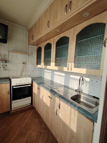 Eladó panellakás, Dunaújvárosban 31.99 M Ft, 2 szobás