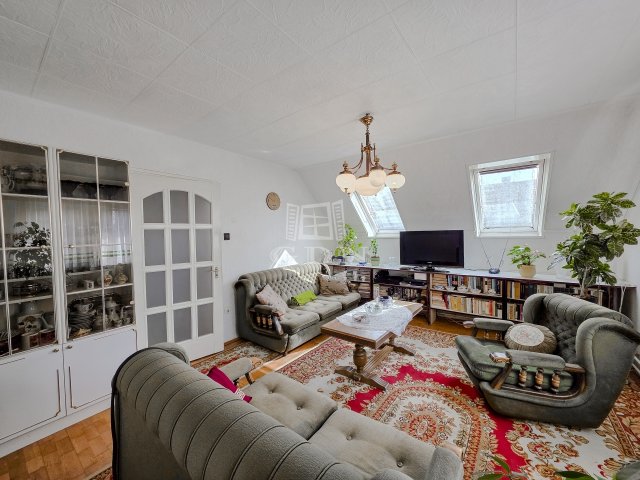 Eladó családi ház, Hatvanban 99.99 M Ft, 2+4 szobás