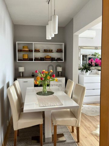 Eladó panellakás, Székesfehérvárott 65.9 M Ft, 3 szobás