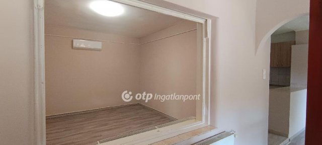 Eladó családi ház, Dömsödön 58.5 M Ft, 1+3 szobás