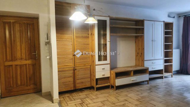 Kiadó téglalakás, albérlet, Budapesten, XIV. kerületben