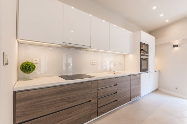 Kiadó téglalakás, albérlet, V. kerületben, Veres Pálné utcában