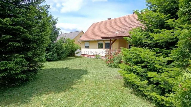 Eladó családi ház, Sátorhelyen 29.9 M Ft, 4 szobás