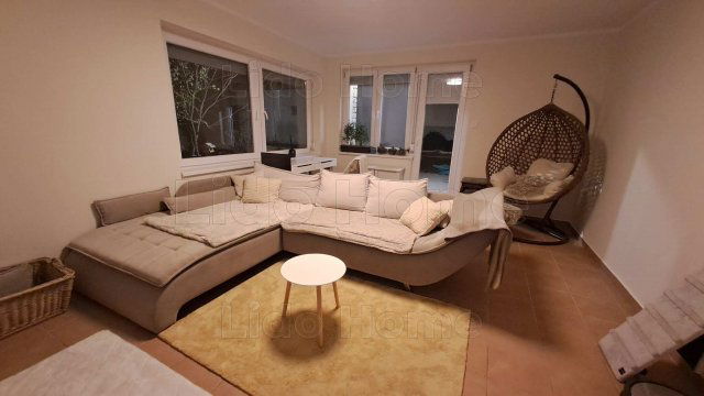 Eladó családi ház, Karádon 36 M Ft, 3 szobás