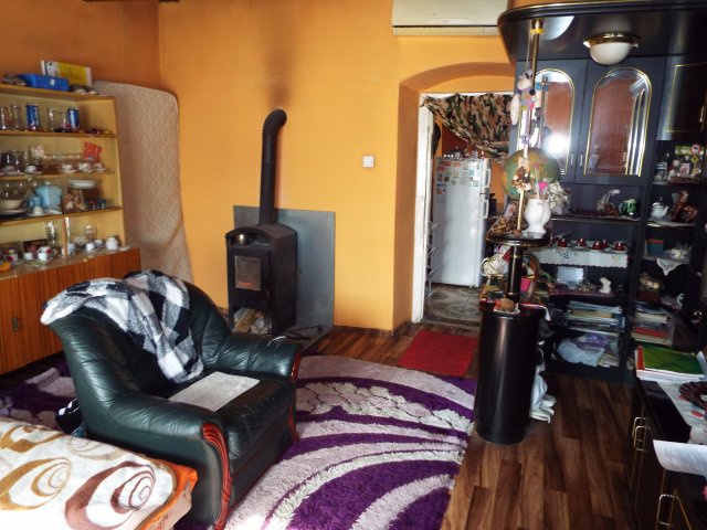 Eladó családi ház, Perkátán 17.5 M Ft, 1+1 szobás