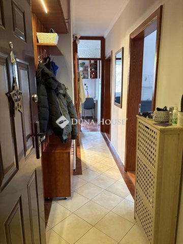 Kiadó panellakás, albérlet, IV. kerületben, Nyár utcában