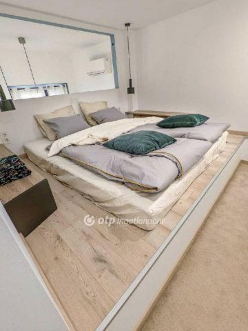 Eladó téglalakás, Budapesten, VI. kerületben 122 M Ft