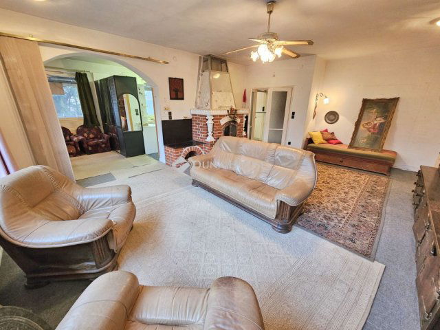 Eladó ikerház, Csömörön 89 M Ft, 2 szobás