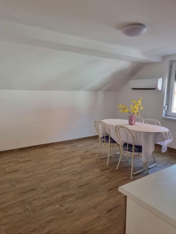 Eladó téglalakás, Balatongyörökön 64.9 M Ft, 4 szobás