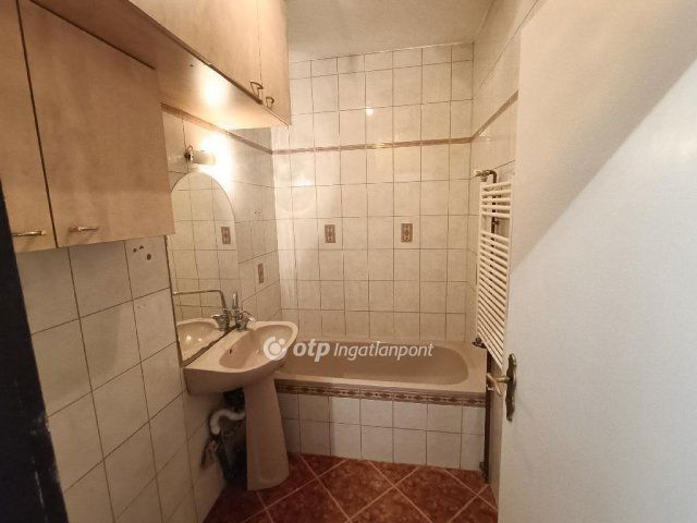Eladó panellakás, Budapesten, XX. kerületben 69 M Ft, 3 szobás