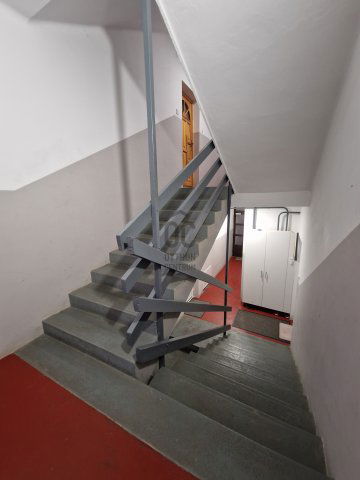 Eladó téglalakás, Gödöllőn 80 M Ft, 3 szobás