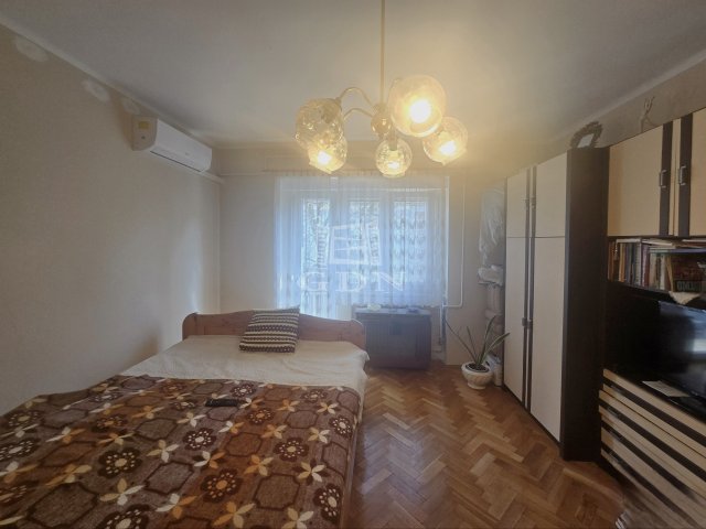 Eladó téglalakás, Zalaegerszegen 33.4 M Ft, 2 szobás