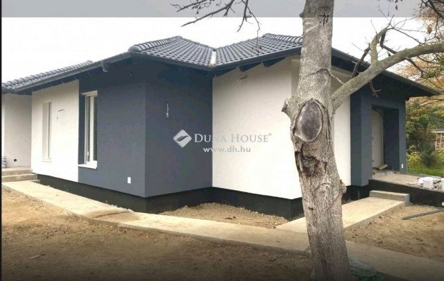 Eladó családi ház, Érden 119 M Ft, 5 szobás