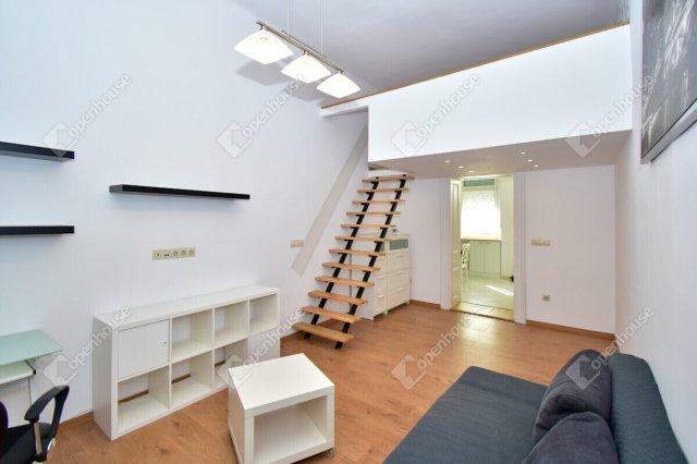 Eladó téglalakás, Szegeden 48 M Ft, 1 szobás