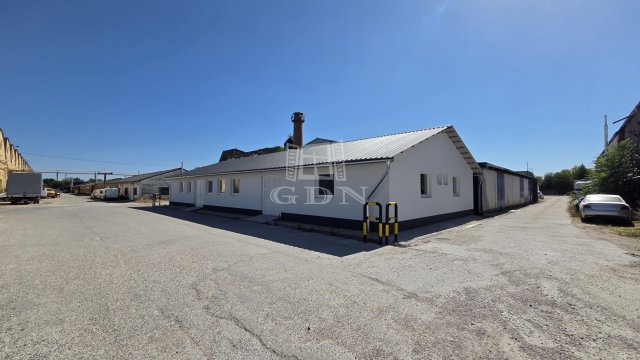 Kiadó ipari ingatlan, Székesfehérvárott 450 E Ft / hó