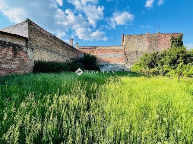 Eladó családi ház, Budapesten, XXI. kerületben 99.9 M Ft