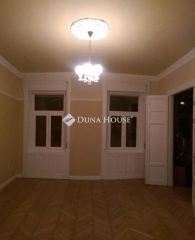 Eladó téglalakás, Budapesten, XIII. kerületben 95 M Ft, 4 szobás