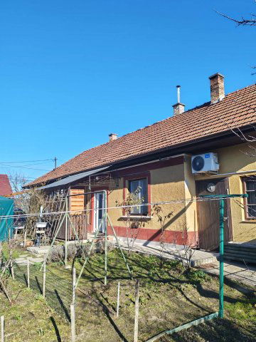 Eladó családi ház, Albertirsán 52.9 M Ft, 2 szobás