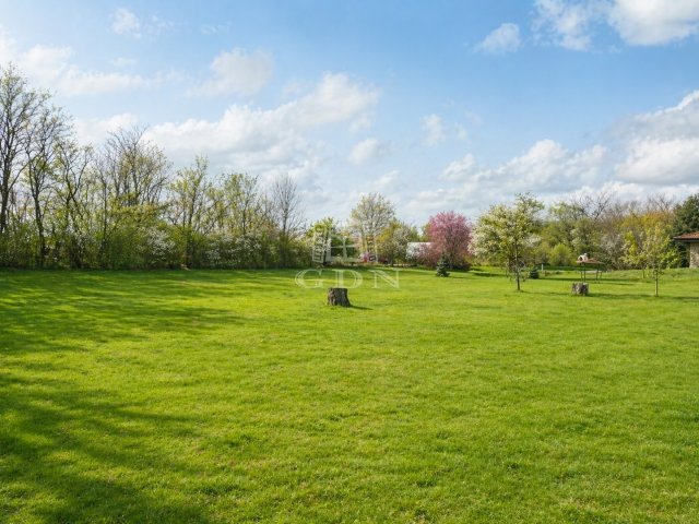 Eladó telek, Sárszentmihályon 25.6 M Ft / költözzbe.hu