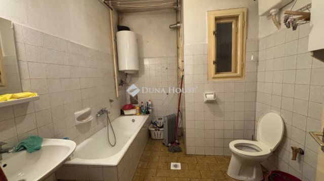 Eladó családi ház, Budapesten, IV. kerületben 199 M Ft