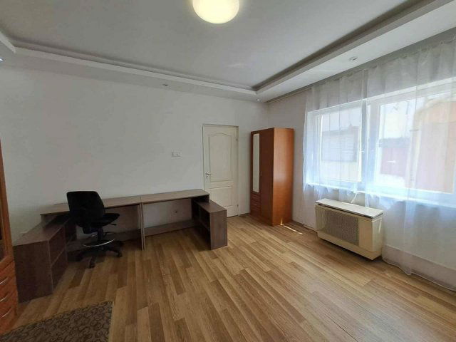 Eladó családi ház, Debrecenben 29.9 M Ft, 1 szobás