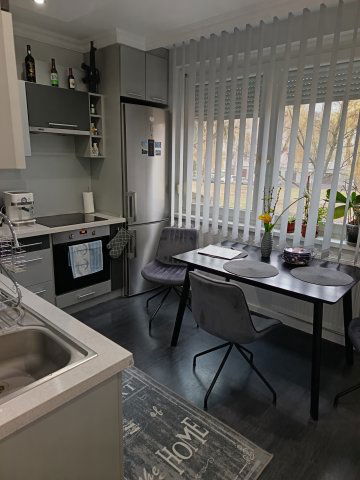 Eladó téglalakás, Nyíregyházán 39.99 M Ft, 2 szobás