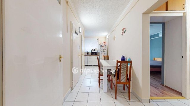 Eladó panellakás, Miskolcon 35.9 M Ft, 2+1 szobás