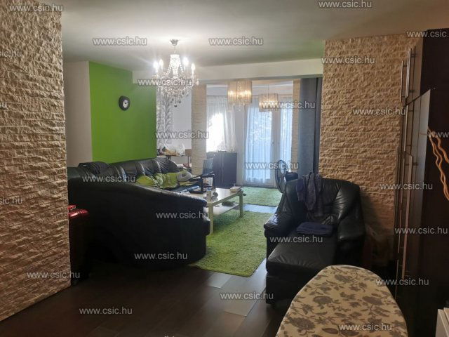 Eladó téglalakás, Budapesten, II. kerületben 112 M Ft, 2 szobás