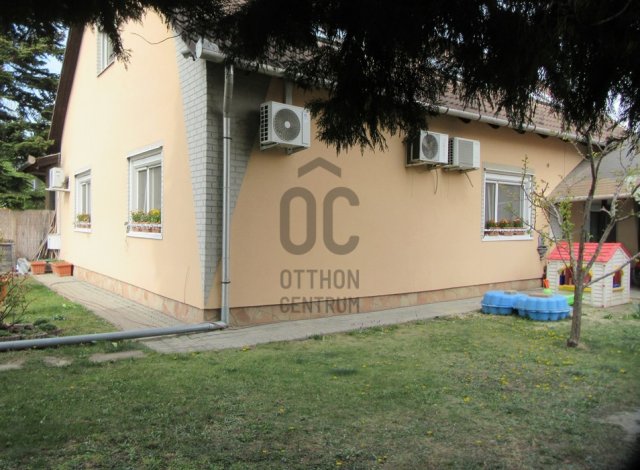 Eladó családi ház, Érden 260 M Ft, 7 szobás