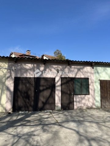 Eladó téglalakás, Mezőtúron 39.7 M Ft, 4 szobás