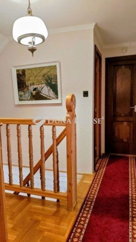 Eladó családi ház, Kecskeméten 99 M Ft, 4 szobás