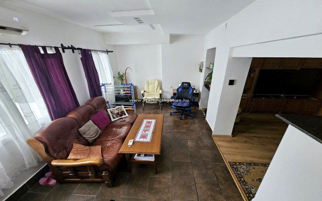 Eladó téglalakás, Budapesten, III. kerületben, Kőbánya utcában