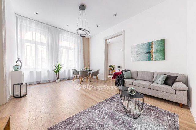 Eladó téglalakás, Budapesten, I. kerületben 135 M Ft, 4 szobás