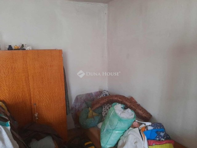 Eladó családi ház, Szentesen 19 M Ft, 3 szobás