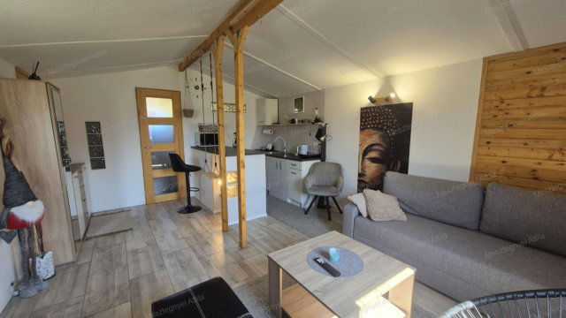 Eladó családi ház, Peresztegen 31.9 M Ft, 1 szobás
