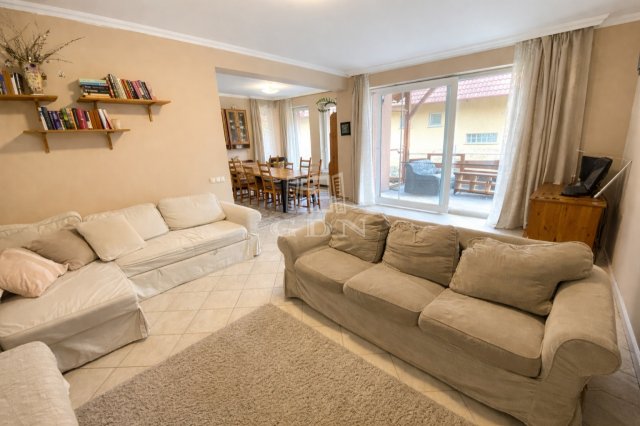 Eladó családi ház, Tárnokon 153.4 M Ft, 5 szobás