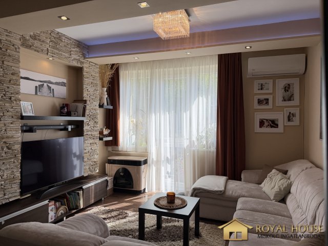 Eladó téglalakás, Miskolcon, Torontáli utcában 33.9 M Ft