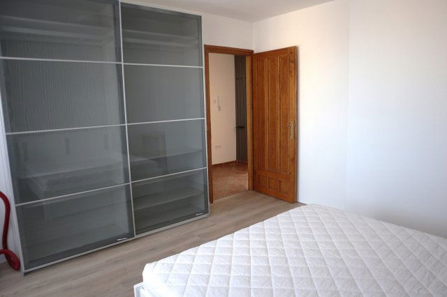 Kiadó téglalakás, albérlet, Szegeden 195 E Ft / hó, 2 szobás