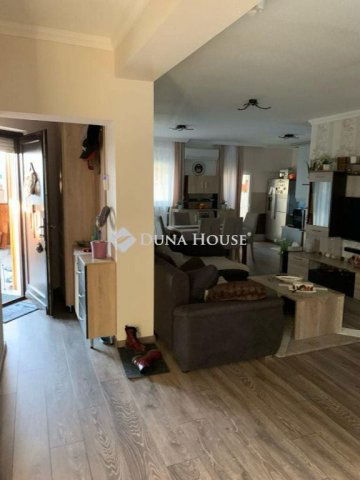 Eladó családi ház, Hajdúsámsonon 118 M Ft, 4 szobás