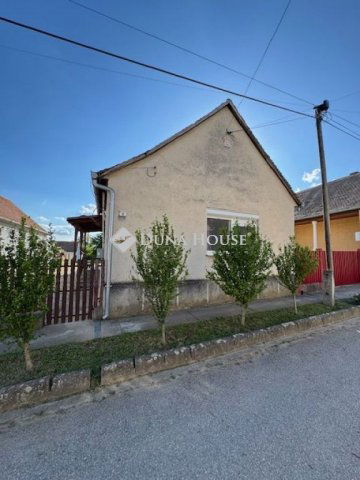 Eladó családi ház, Himesházán 19.9 M Ft, 3+1 szobás