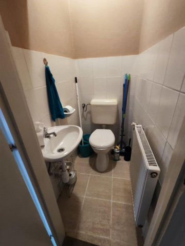 Kiadó téglalakás, albérlet, Pécsett 145 E Ft / hó, 1+1 szobás