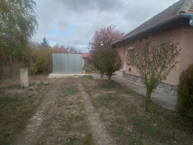 Eladó ikerház, Muronyon 6.9 M Ft, 2 szobás / költözzbe.hu
