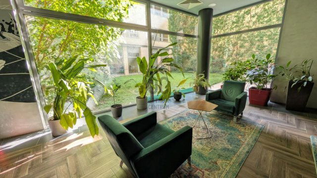 Eladó téglalakás, Budapesten, VI. kerületben 100.965 M Ft