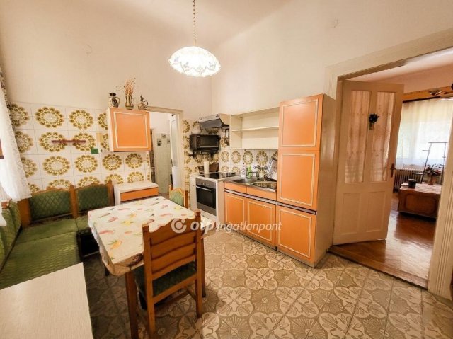 Eladó családi ház, Budapesten, XVIII. kerületben 99.9 M Ft