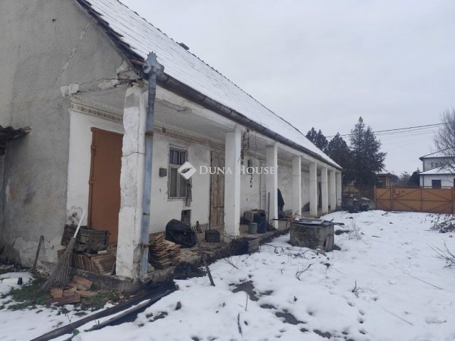 Eladó családi ház, Alsónémediben 49 M Ft, 2 szobás