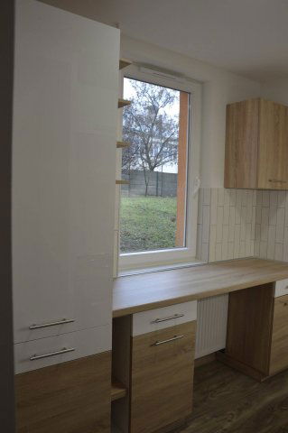 Eladó panellakás, Budapesten, X. kerületben 84.9 M Ft, 3 szobás