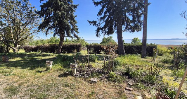 Eladó nyaraló, Badacsonytomajon, Római úton 69.9 M Ft, 4 szobás