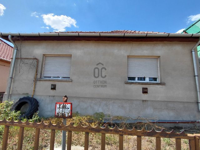 Eladó családi ház, Gyöngyössolymoson 42.8 M Ft, 2 szobás